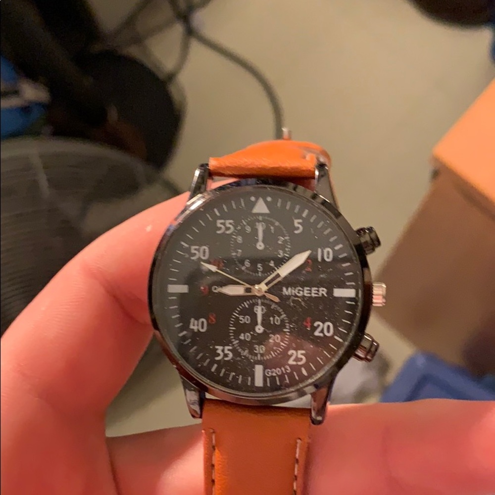 MiGERR Watch - Picture 4 of 4